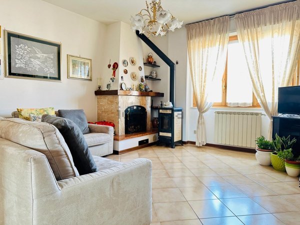 appartamento in vendita a Siena in zona Taverne d'Arbia