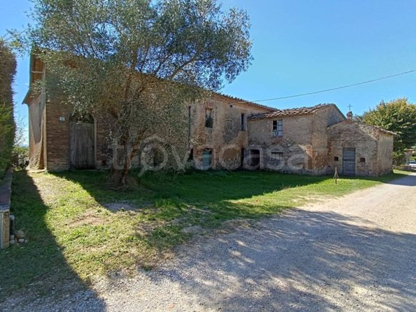 casa indipendente in vendita a Siena in zona Costalpino