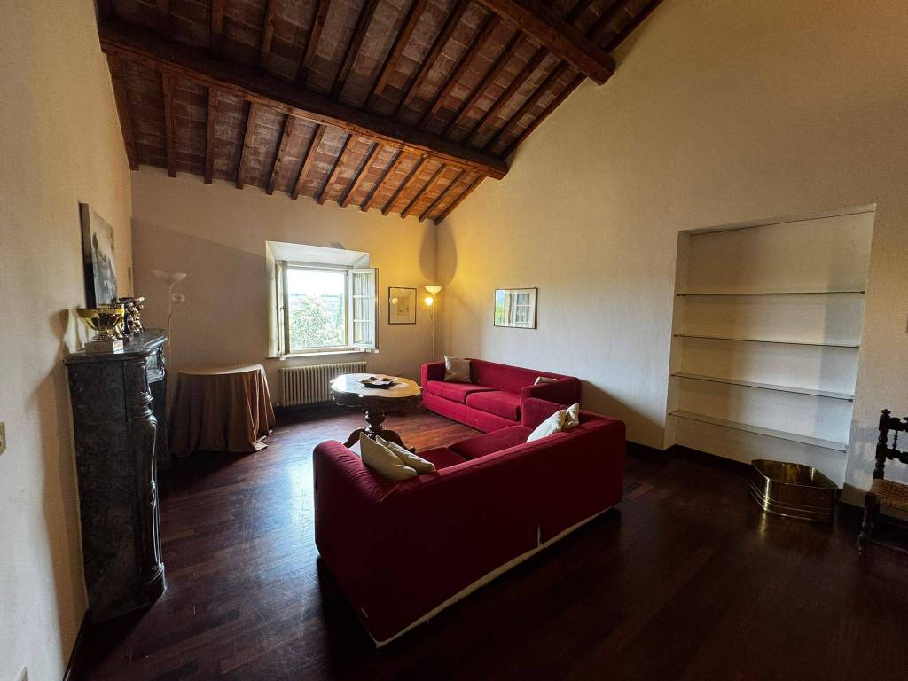 appartamento in vendita a Siena in zona Monteliscai