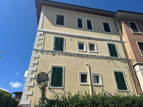 appartamento in vendita a Siena