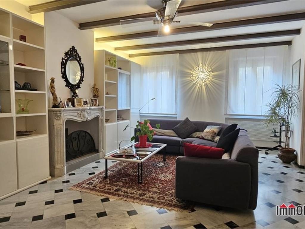 appartamento in vendita a Siena in zona Centro Città