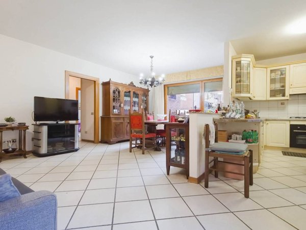 appartamento in vendita a Siena in zona Monteliscai