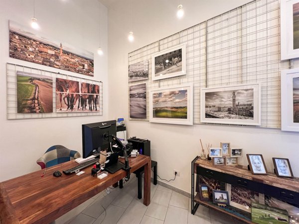 ufficio in vendita a Siena in zona Centro Città