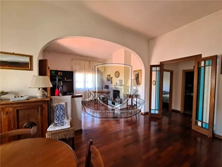 casa indipendente in vendita a Siena in zona Valli