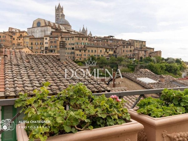 appartamento in vendita a Siena in zona Centro Città