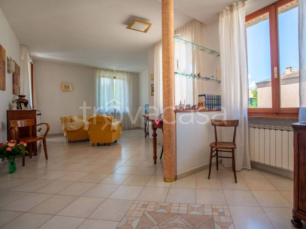 appartamento in vendita a Siena in zona Taverne d'Arbia