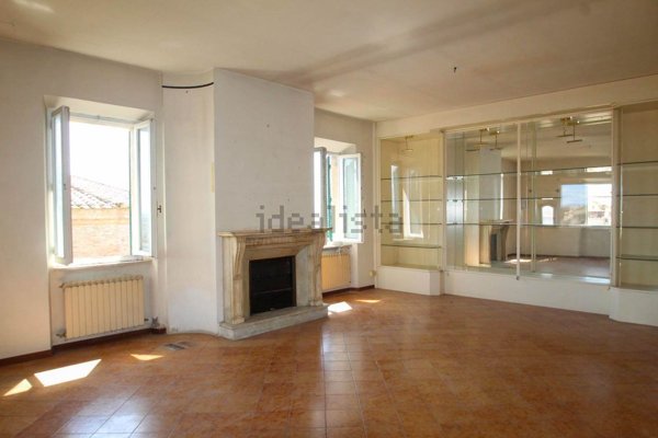 appartamento in vendita a Siena in zona Centro Città
