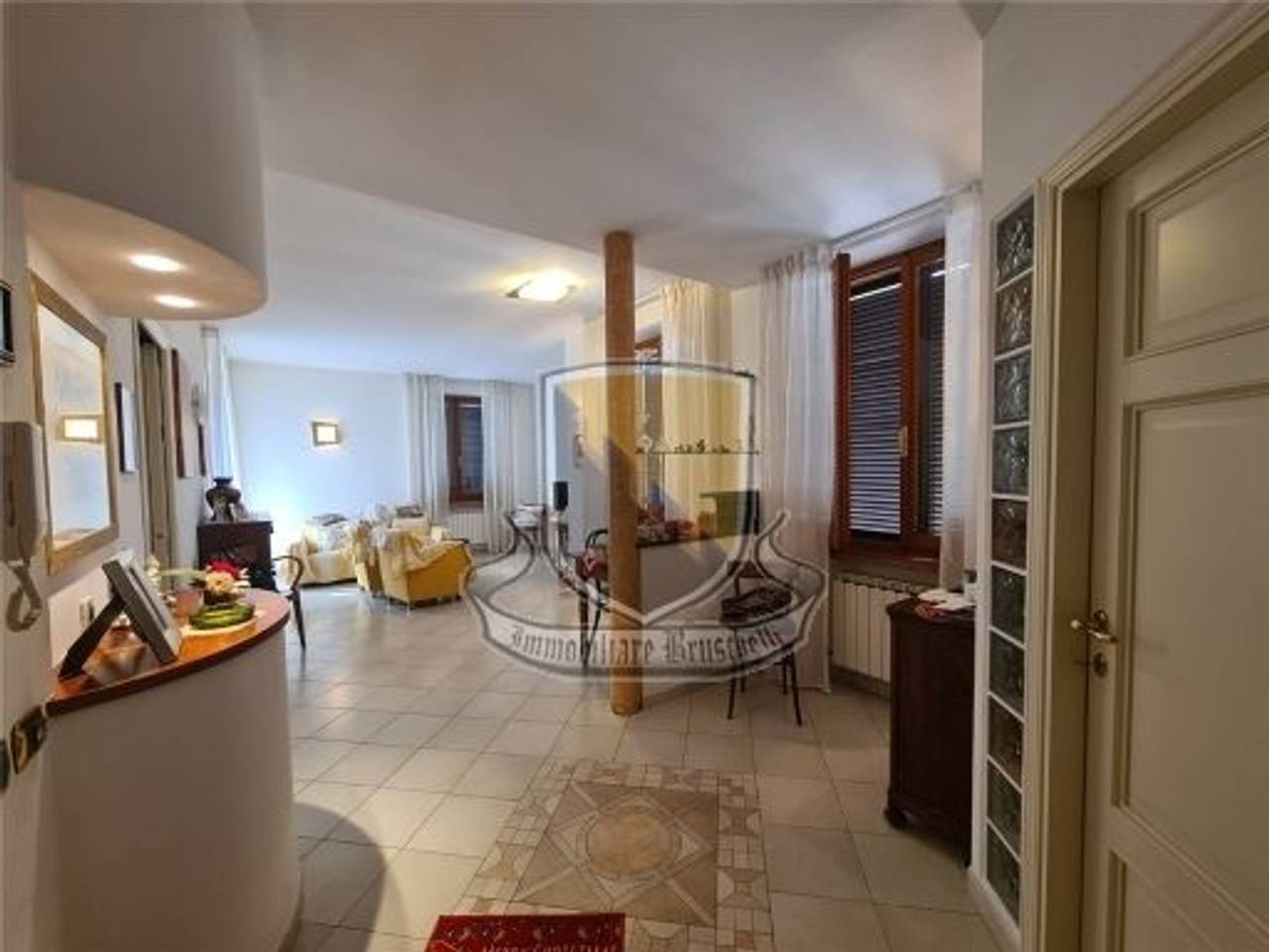 casa indipendente in vendita a Siena in zona Taverne d'Arbia