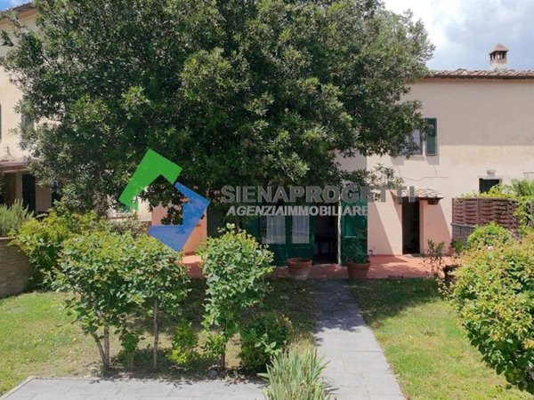 appartamento in vendita a Siena in zona Montalbuccio