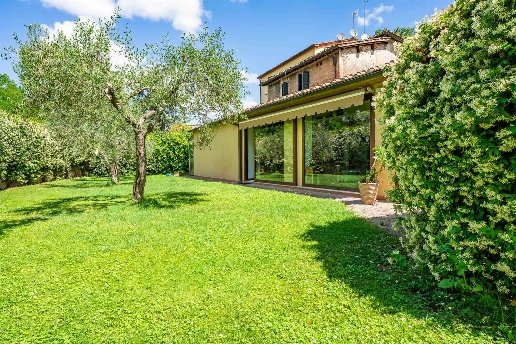 appartamento in vendita a Siena in zona Taverne d'Arbia