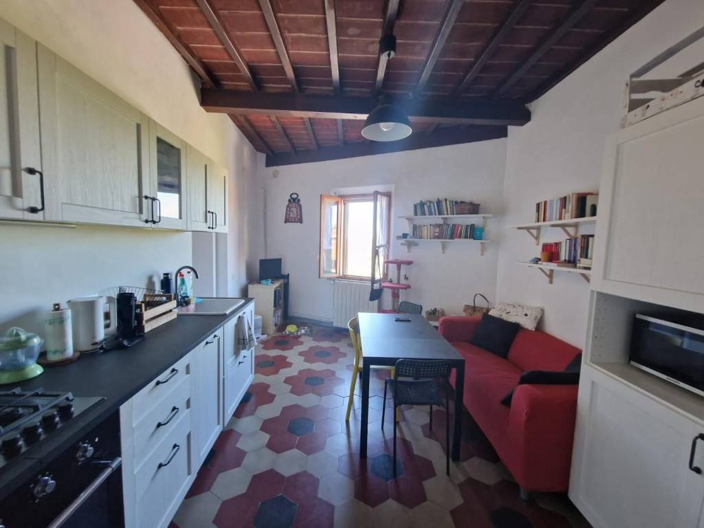appartamento in vendita a Siena in zona Valli