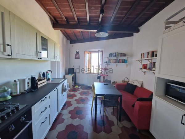 appartamento in vendita a Siena in zona Valli