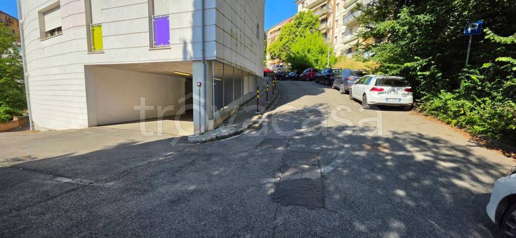 casa indipendente in vendita a Siena in zona Logge del Papa