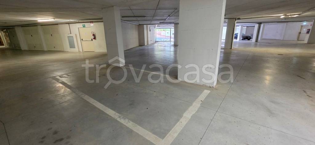 casa indipendente in vendita a Siena in zona Logge del Papa