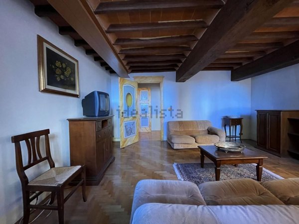 appartamento in vendita a Siena in zona Centro Città