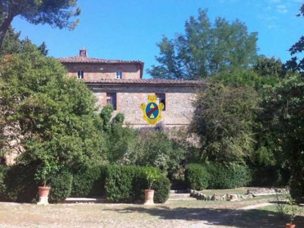 negozio in vendita a Siena in zona San Dalmazio