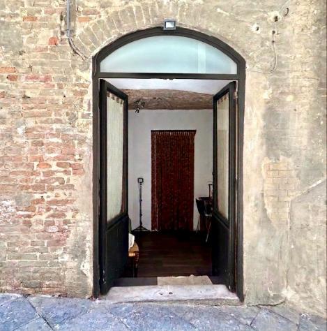 negozio in vendita a Siena in zona Centro Città