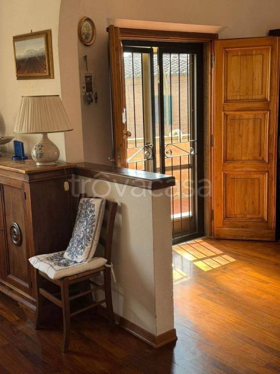 casa indipendente in vendita a Siena in zona Logge del Papa