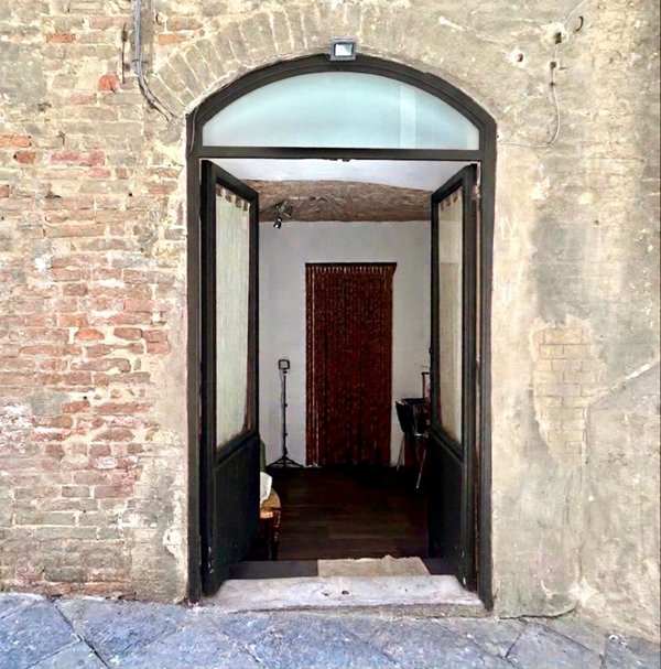 negozio in vendita a Siena in zona Centro Città