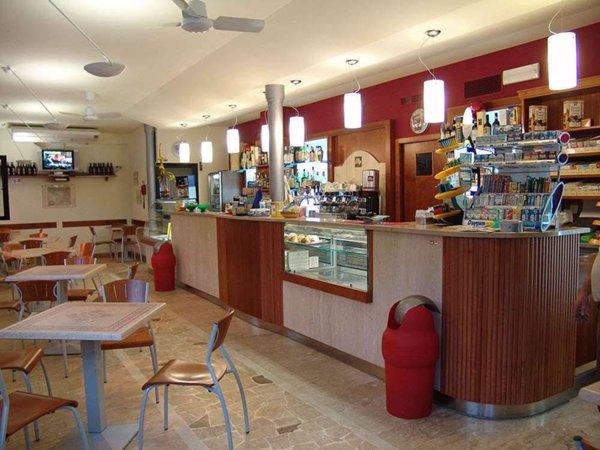 negozio in vendita a Siena in zona Centro Città