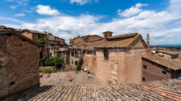 appartamento in vendita a Siena in zona Centro Città