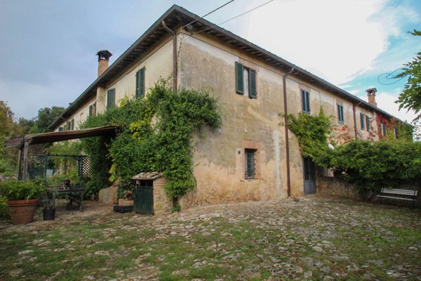 casa indipendente in vendita a Siena in zona Lecceto Eremo