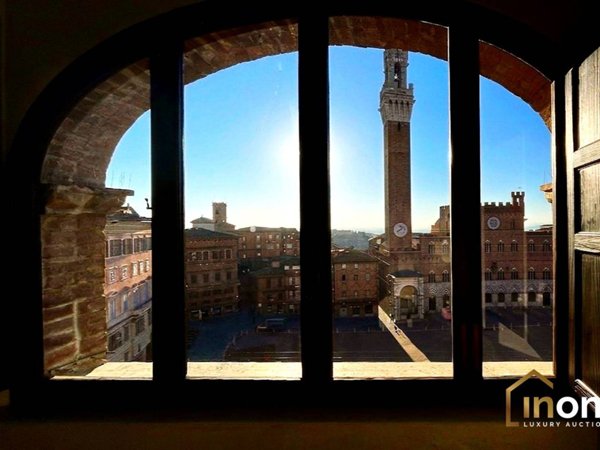 appartamento in vendita a Siena in zona Centro Città