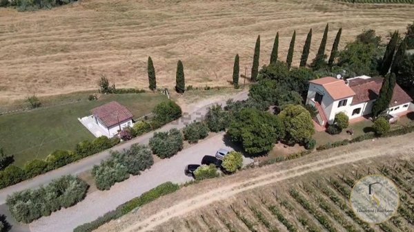 casa indipendente in vendita a Siena in zona Centro Città