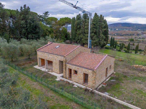 casa indipendente in vendita a Siena in zona Centro Città
