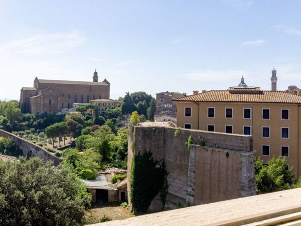 appartamento in vendita a Siena in zona Centro Città