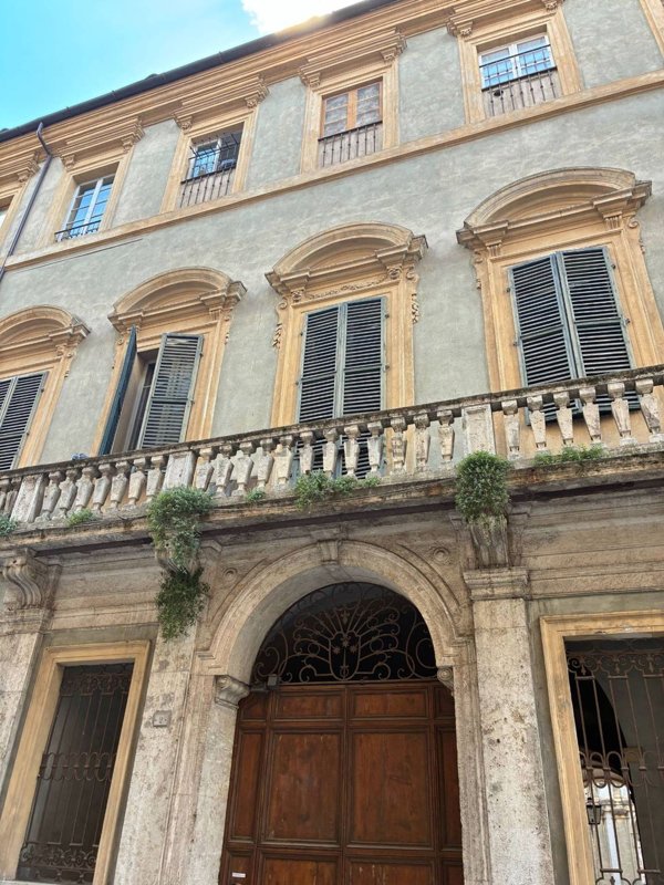 appartamento in vendita a Siena in zona Centro Città
