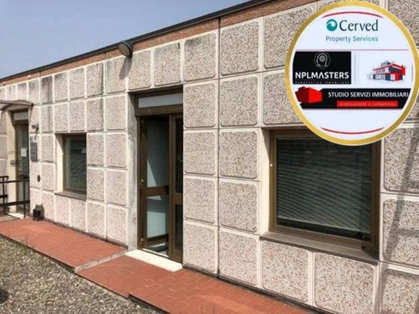 ufficio in vendita a Siena in zona Val di Pugna