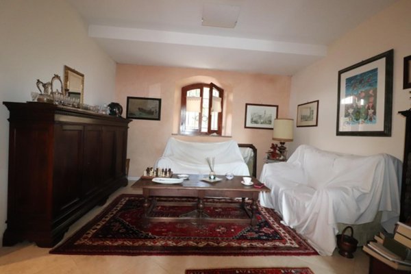 casa indipendente in vendita a Siena