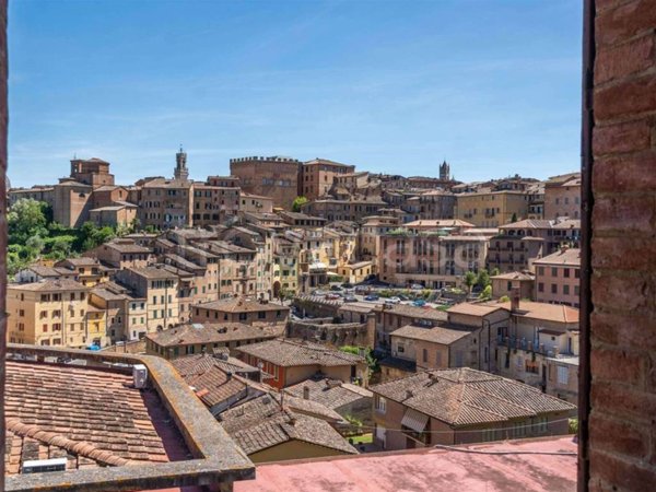 appartamento in vendita a Siena in zona Centro Città