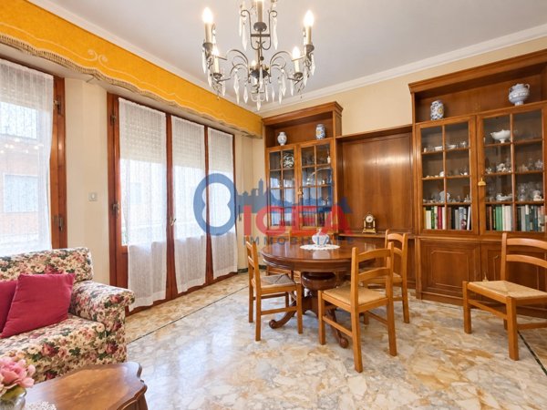 appartamento in vendita a Siena in zona Valli