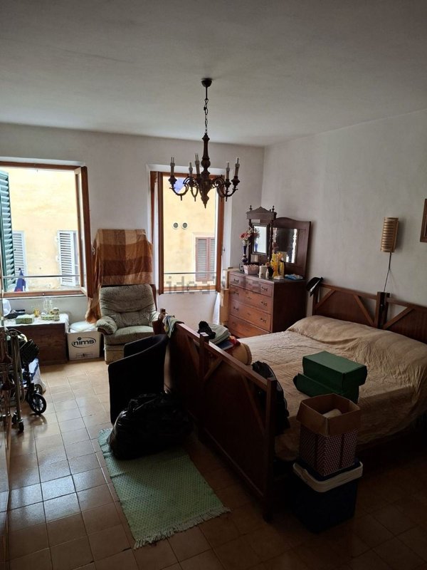 appartamento in vendita a Siena in zona Valli