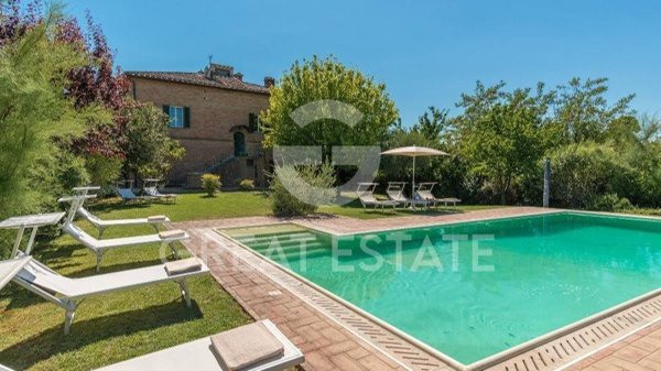 casa indipendente in vendita a Siena in zona Centro Città