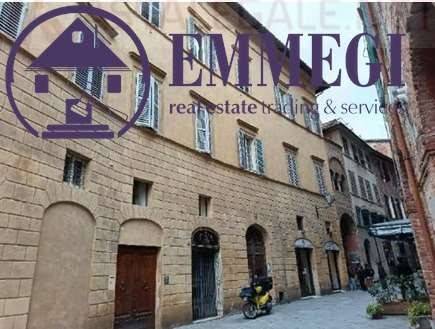 appartamento in vendita a Siena in zona Centro Città