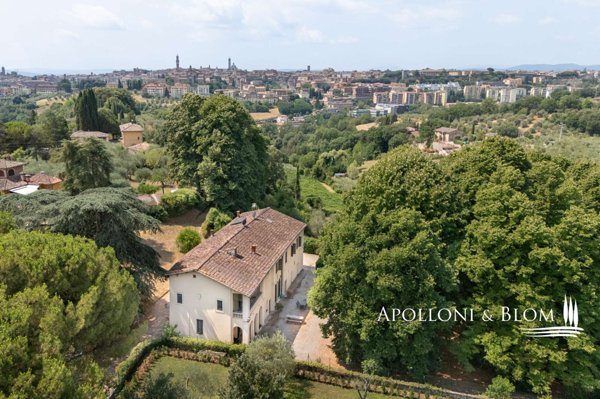 casa indipendente in vendita a Siena in zona Le Scotte