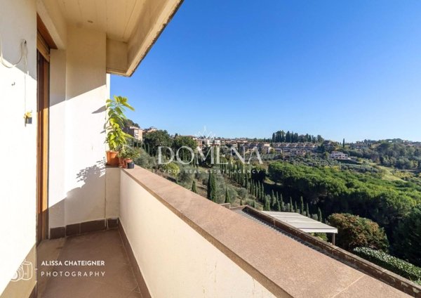 appartamento in vendita a Siena in zona Valli