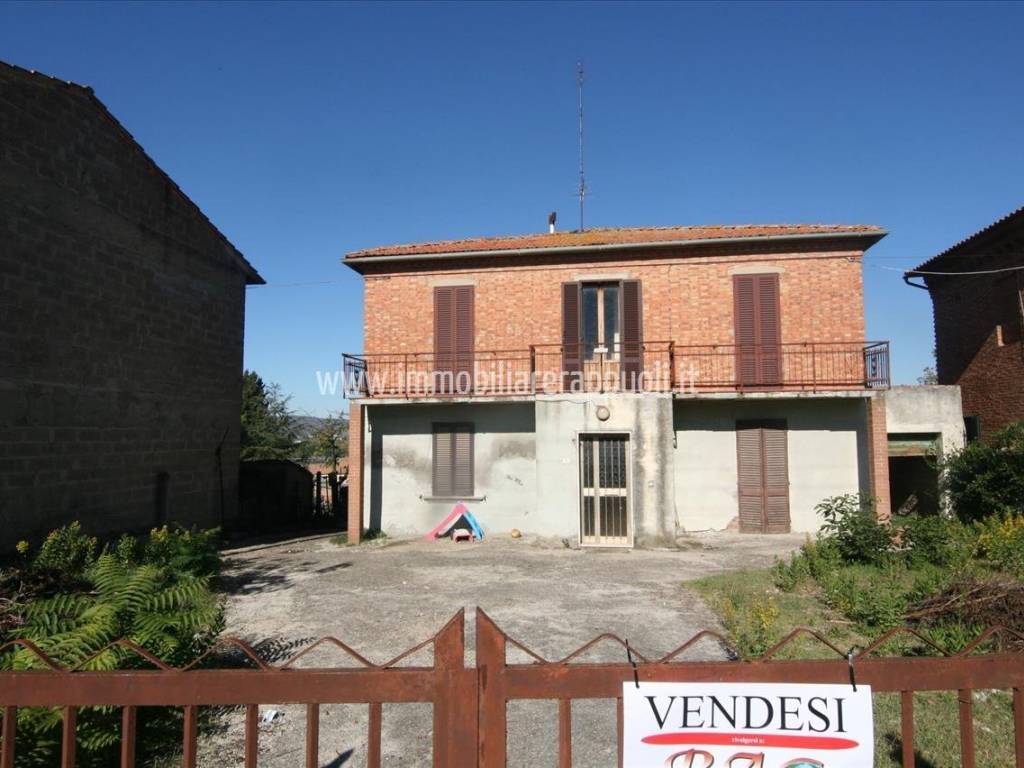 casa indipendente in vendita a Sinalunga in zona Guazzino
