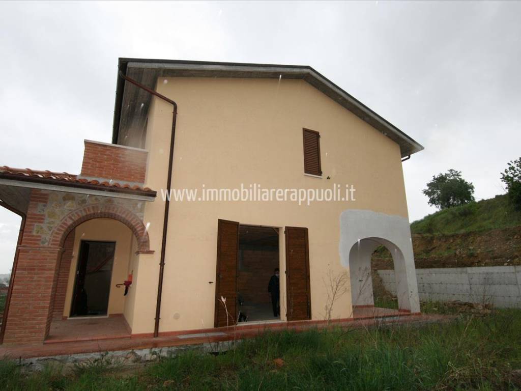 casa indipendente in vendita a Sinalunga