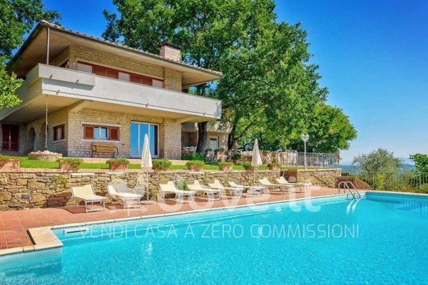casa indipendente in vendita a Sinalunga in zona Rigomagno