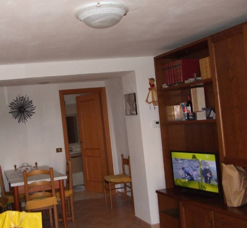 appartamento in vendita a Sinalunga in zona Scrofiano