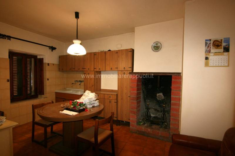casa indipendente in vendita a Sinalunga