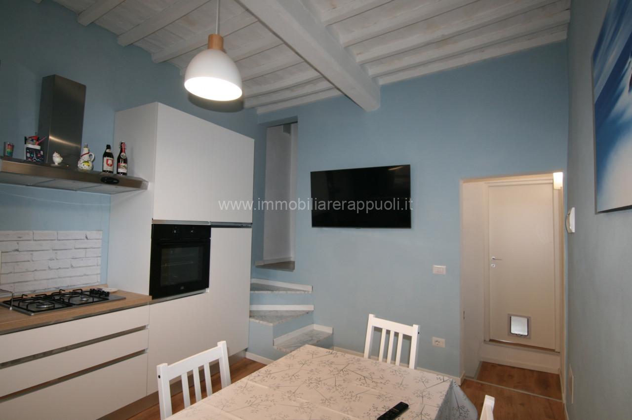 casa indipendente in vendita a Sinalunga