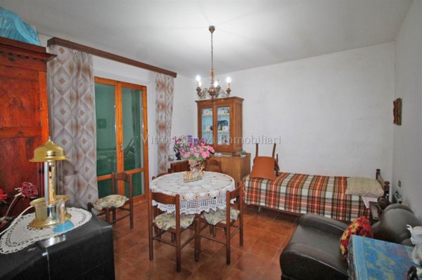 casa indipendente in vendita a Sinalunga