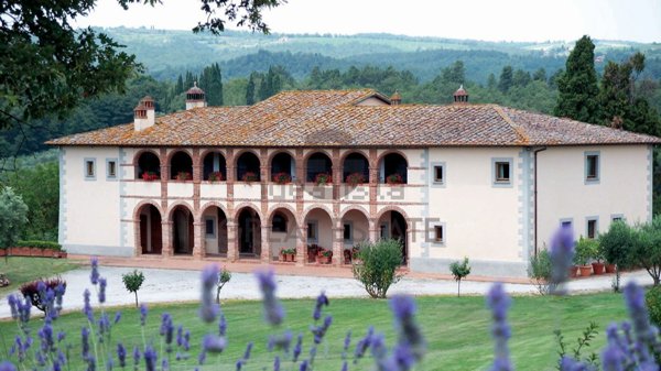 casa indipendente in vendita a Sinalunga