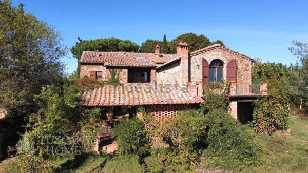 casa indipendente in vendita a Sinalunga