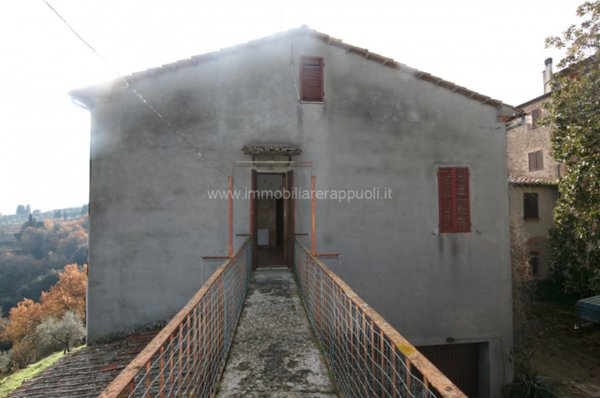 casa indipendente in vendita a Sinalunga in zona Scrofiano